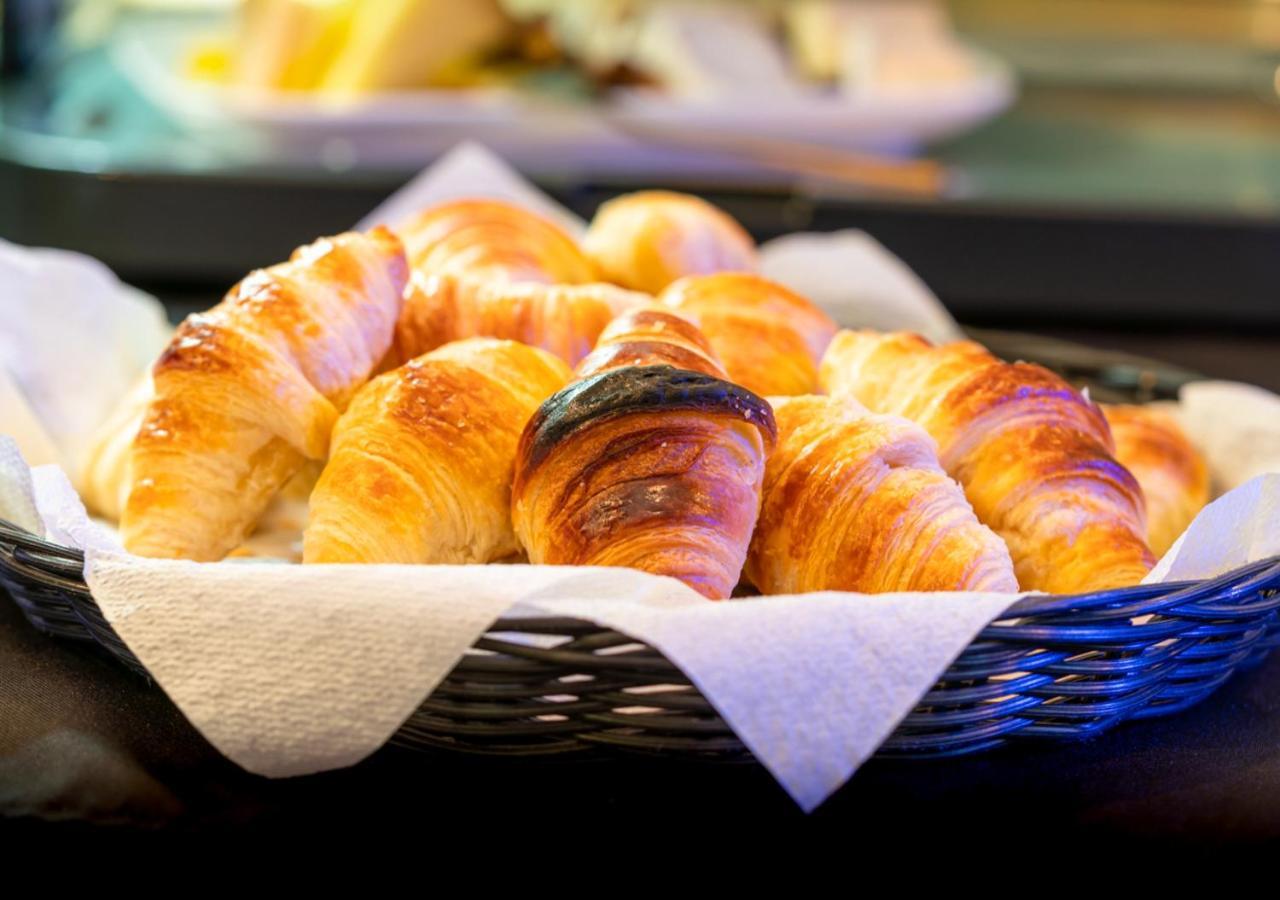 Nouvel Hotel Paryż Zewnętrze zdjęcie